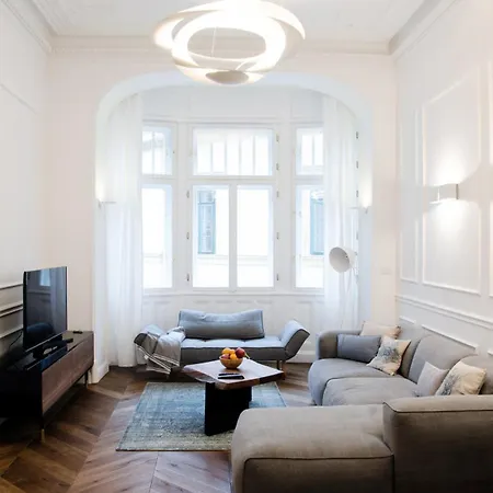 Luxury By Hi5 - Location 3-br Apartmán Budapešť