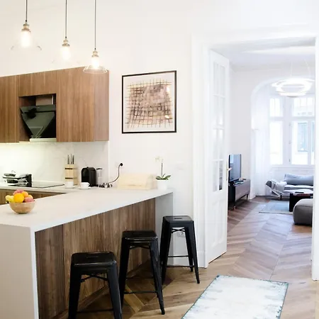 Luxury By Hi5 - Location 3-br Budapešť