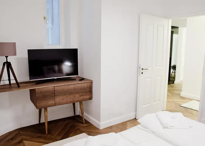 Apartmán Luxury By Hi5 - Location 3-br