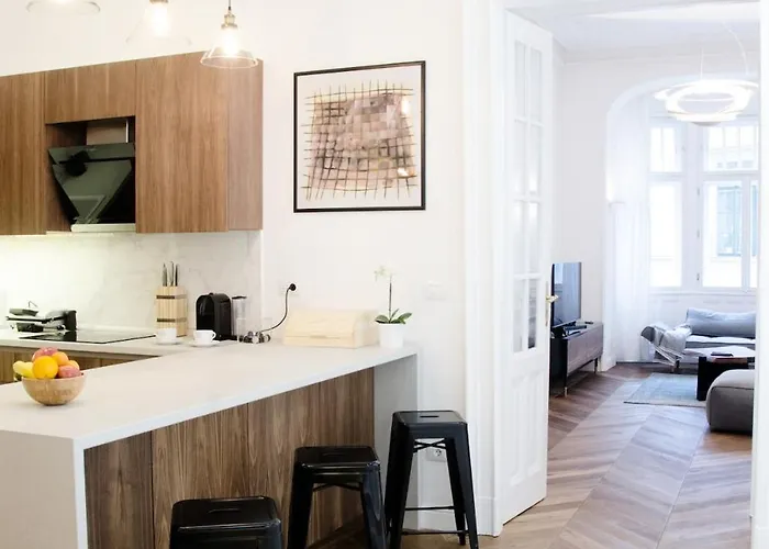 Luxury By Hi5 - Location 3-br Budapešť