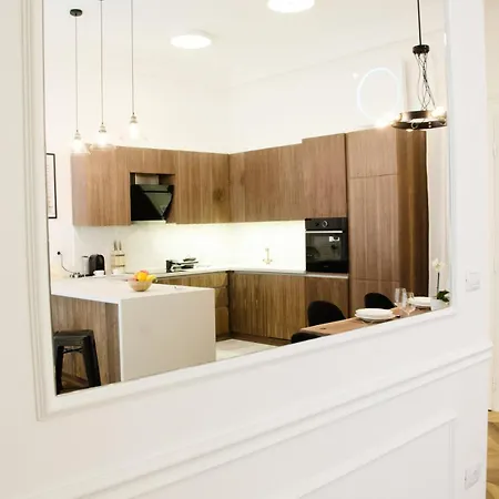 Lejlighed Luxury By Hi5 - Location 3-br Budapest
